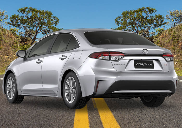 toyota corolla exterior atras