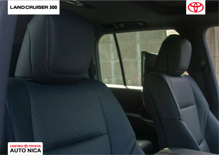 toyota Land Cruiser 300 interior, asientos delanteros