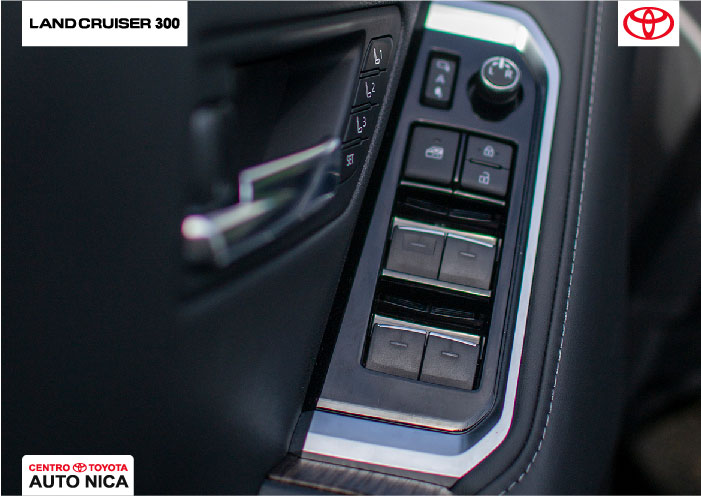 toyota Land Cruiser 300 interior, asientos con memoria
