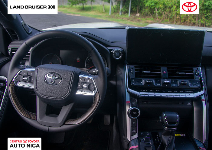 toyota Land Cruiser 300 interior, radio