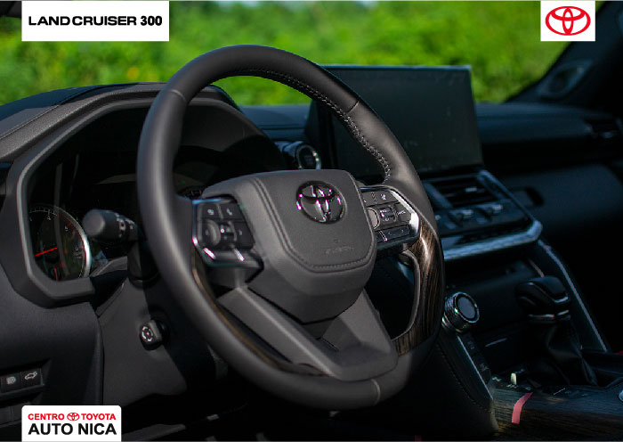 toyota Land Cruiser 300 interior, volante